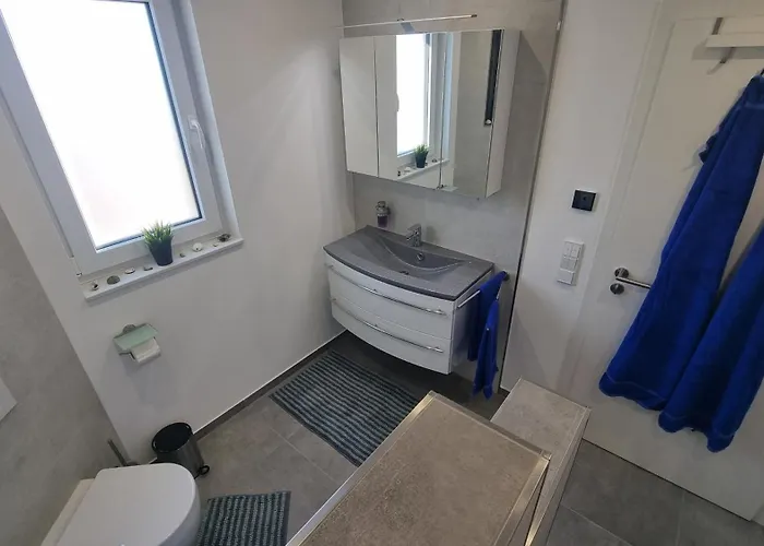 Zum Pflanzgarten דירה *